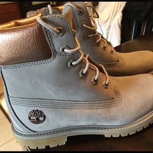 Timberland women’s grey boots